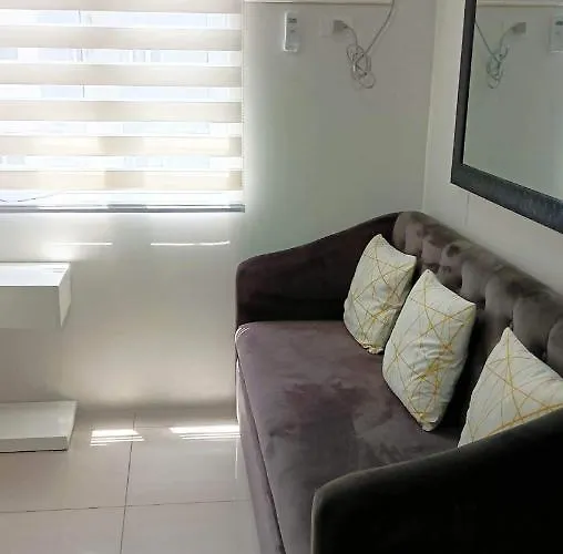 Bright & Modern 2-bedroom In Vine Residences Quezon At The Back Of Sm Novaliches *
