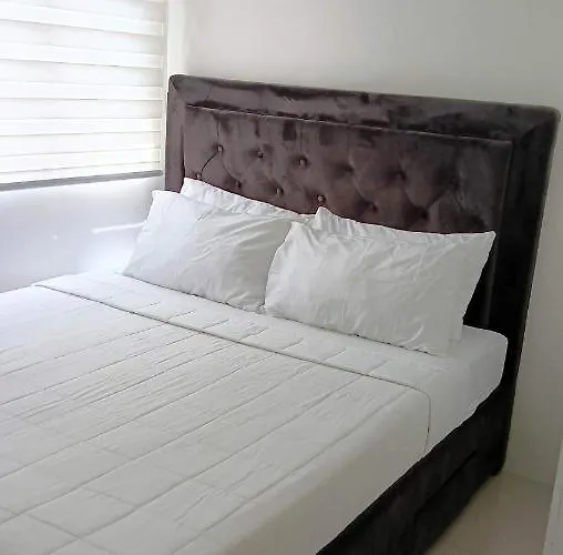 Bright & Modern 2-bedroom In Vine Residences Quezon At The Back Of Sm Novaliches *