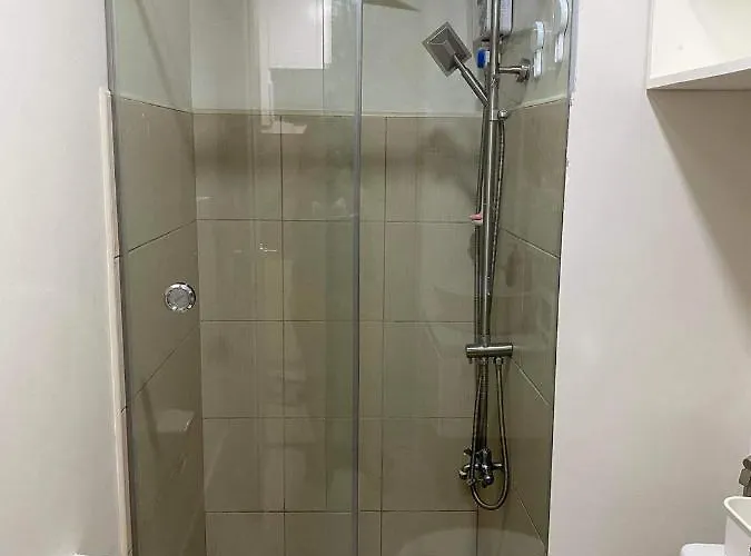 Bright & Modern 2-bedroom In Vine Residences Quezon At The Back Of Sm Novaliches Manila